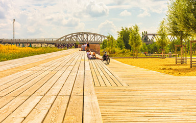 Relaxing in the park at Gleisdreieck