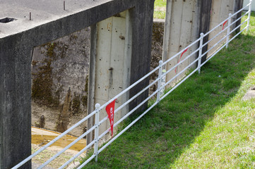用水路の危険