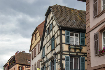Fototapeta na wymiar Ribeauvillé. Maisons à colombages, Alsace, Haut Rhin. Grand Est