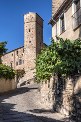 Torre de los enamorados, next to Romanesque tower of the Church of Santiago and that of the strong house of Luis Chaves, "the old". Trujillo, Caceres Province, Spain