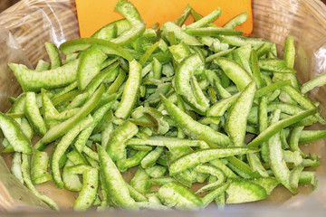 Auf dem Wochenmarkt: Kandierte Melonenabschnitte