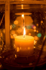 ロウソクの灯り