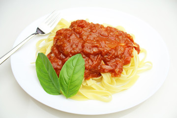 トマトソースのパスタ