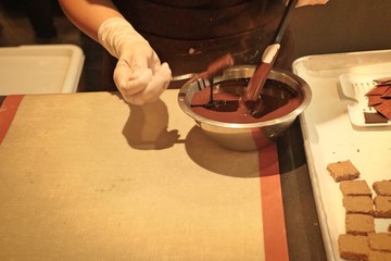 Making to sweet chocolate