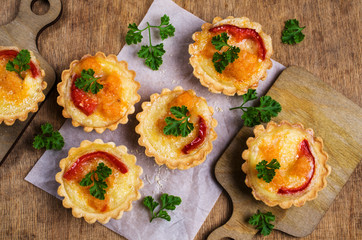 Tartlets with vegetables