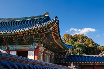 Fototapeta na wymiar Old building of Changdeokgung Palace, Seoul, South Korea
