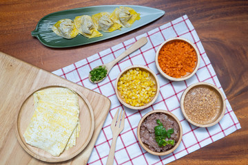 boiled pork dumpling with soup