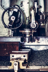 Details einer alten konventionellen Drehbank