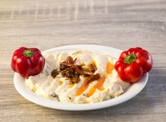 humus plate for restaurants and cafes