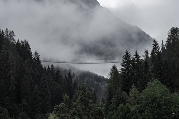 Nebel Hängebrücke Holzgau