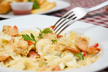 Pasta con camarones