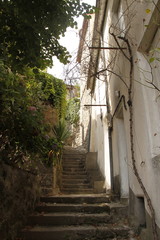 Ruelle à Saint André de Majencoules, Cévennes