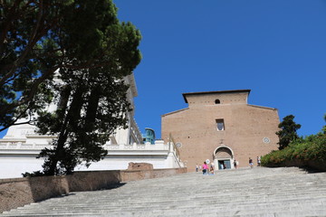 Fototapeta na wymiar Monumento a Vittorio Emanuele II in Rome, Italy 
