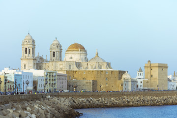 Catedral de la Santa Cruz de Cádiz, situada en la provincia de Cádiz, Andalucía, España, foto tomada el 6 de agosto de 2018