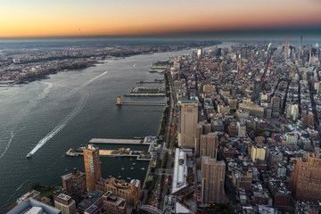 Fototapeta na wymiar New York Skyline Cityview Manhatten Sunset from World Trade Cent