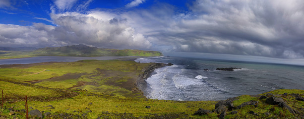  Dyrhólaey Lighthouse - Long Esposure