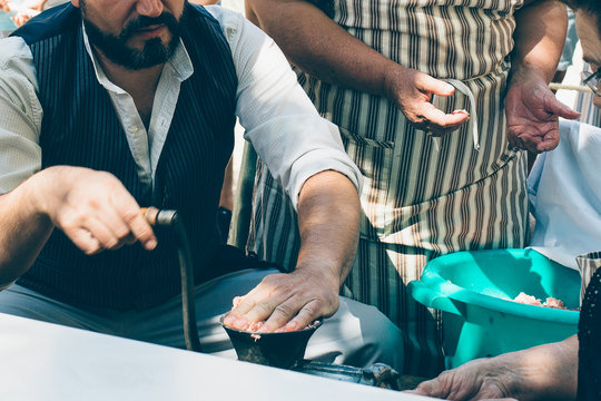 Man making artisan sausage