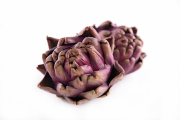 artichoke isolated on white background