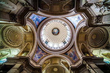 Statues et architecture du Panthéon