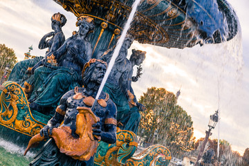 Statues place de la Concorde
