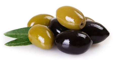 Küchenrückwand glas motiv Green and black olives © valery121283