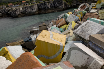 Cubos de la memoria (Llanes - Asturias - España)