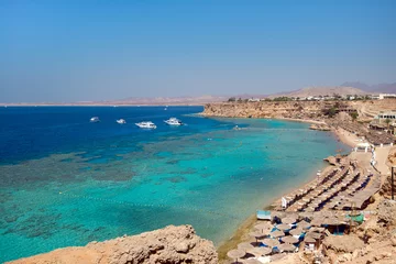 Fotobehang Egypte Baai met stranden en koraalriffen in Sharm El Sheikh. Sinaï, Egypte