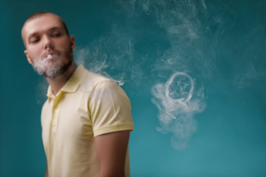 vaping man launches ring of the smoke