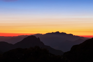 Nascer do Sol Pico dos Marins - Serra da Mantiqueira - Brasil / Brazil