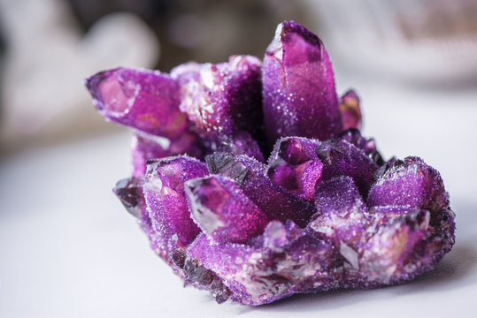 Amethyst is a violet variety of quartz often used in jewelry. Meditative, calming stone which works in emotional, spiritual and physical planes to promote calm, balance and peace. Raw, uncut crystals