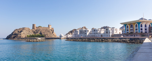 Sultan palace in Muscat, Oman - obrazy, fototapety, plakaty