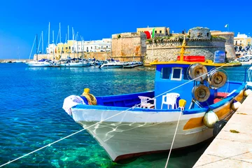 Gardinen Old port of Gallipoli, view with castle amd boats, Puglia , Italy © Freesurf