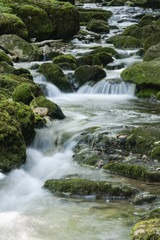 Fototapeta premium Wodospady Herisson w Jurze we Francji