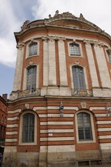 Fototapeta na wymiar Immeuble ancien à Toulouse, Haute-Garonne