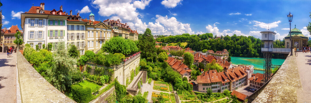 M&uuml;nsterplattform und Mattelift in der Altstadt der Bundesstadt Bern, Schweiz