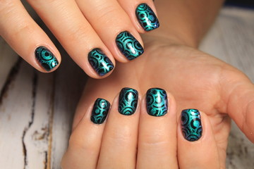 fashionable green manicure