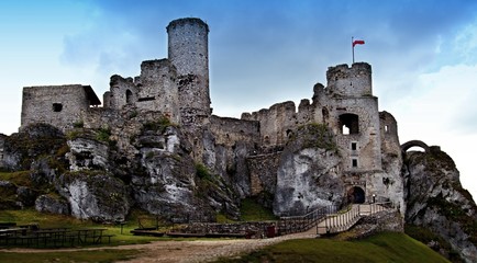 A unique historic castle in Poland, Ogrodzieniec Castle Poland, huge Polish castle, polish flag