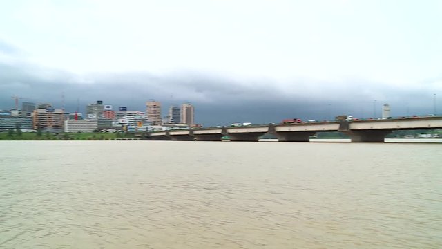 Pan between Charles de Gaulle bridge and the plateau district, Plateau is the central business district of Abidjan, Ivory Coast. It is one of the ten urban communes of the city.