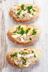 Sandwiches with fresh mackerel fish paste, egg and chives