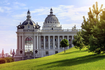 Obraz premium Side view of the Palace of Agriculture in Kazan, Tatarstan, Russia.