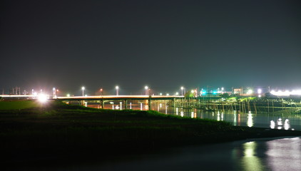 Obraz premium 福岡県の中島漁港 有明海にそそぐ川の漁港 有明海の海苔漁港