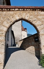 Eingang zum Schloss Gruyères 