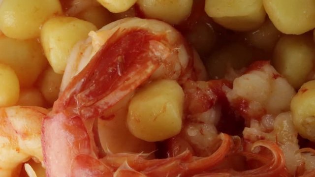 Gnocchetti di patate con gamberi