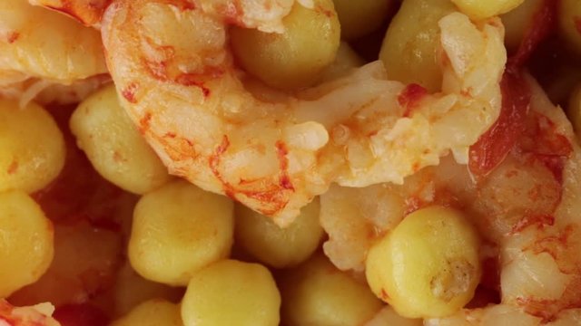 Gnocchetti di patate con gamberi
