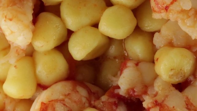 Gnocchetti di patate con gamberoni argentini