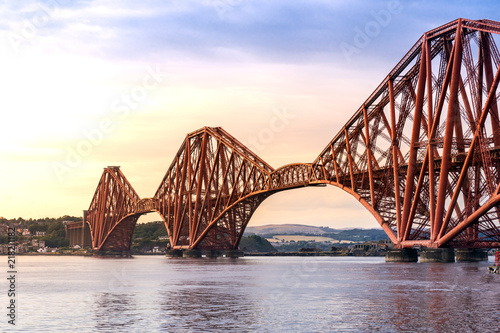 "The Forth bridge Edinburgh" Stockfotos und lizenzfreie ...
