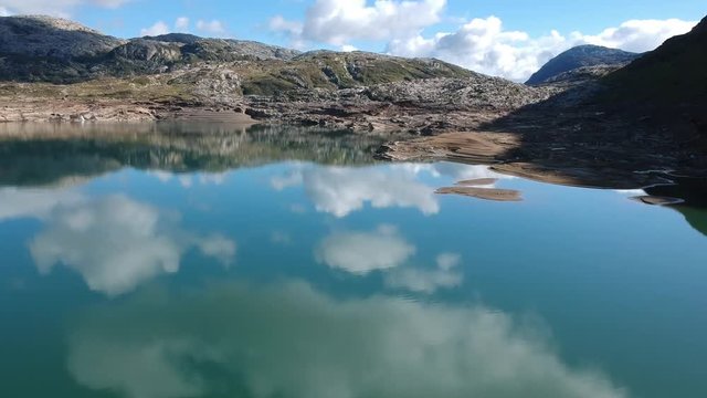 Rivers and lakes in the norwegian mountains