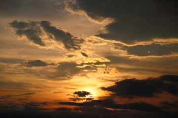 夕焼け_夕方_雲_DUSK