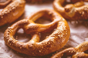 Oktoberfest Brezel frisch aus der Backofen