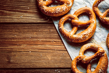Oktoberfest Brezel frisch aus der Backofen